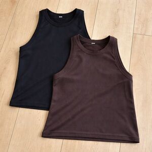 Ribbed Racerback Workout Tanks Set of 2 – Black & Brown – S/M